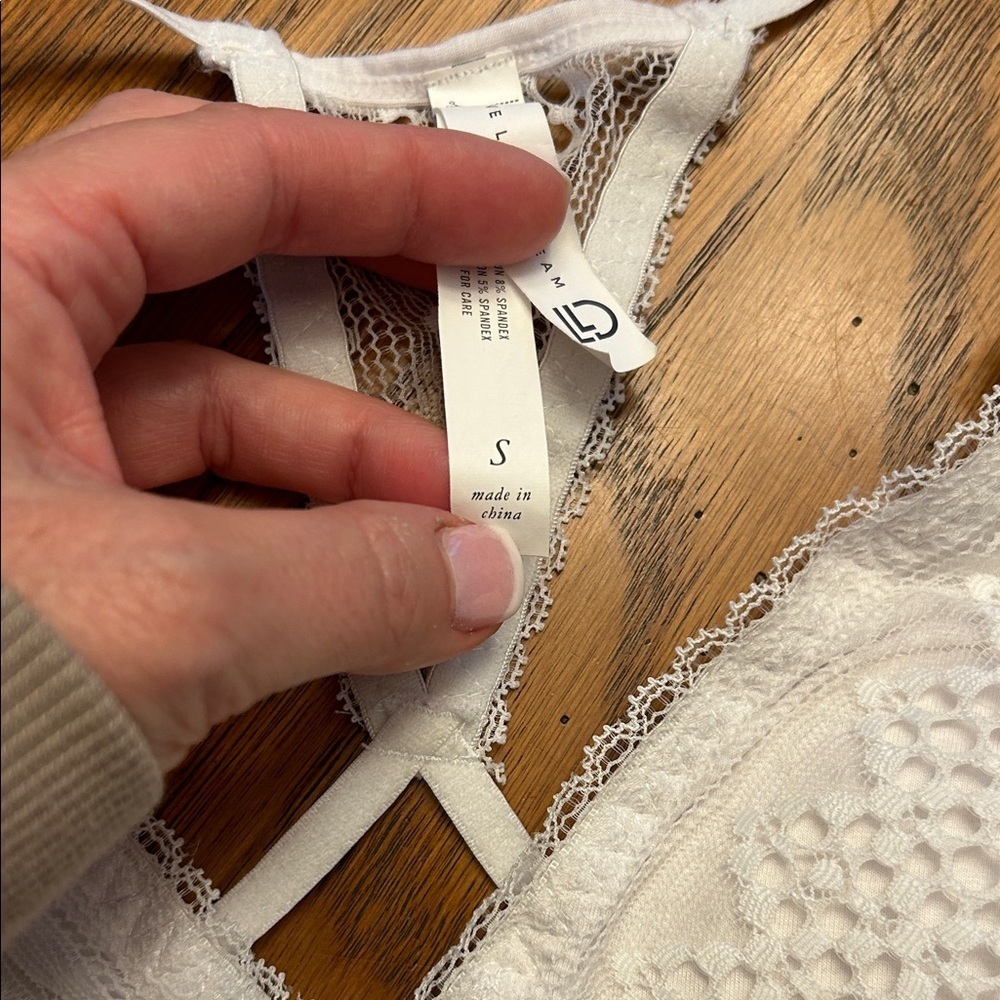 Aero Ivory Lace Bralette - Picture 3 of 4